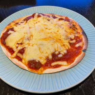 トルティーヤ活用のピザ風レシピ
